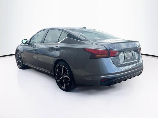 Gun Metallic 2026 Nissan Altima SR FWD