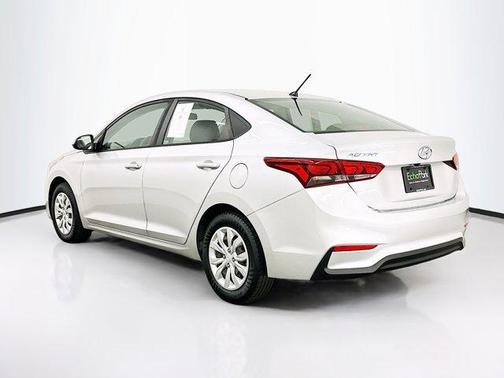 2019 Hyundai Accent SE