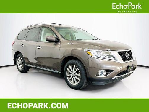 2015 Nissan Pathfinder SV
