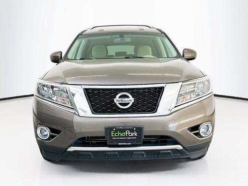 2015 Nissan Pathfinder SV