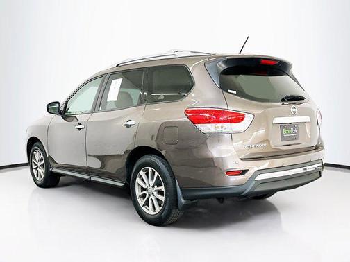 2015 Nissan Pathfinder SV