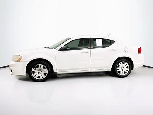2013 Dodge Avenger SE