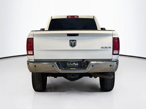 2017 RAM 2500 Tradesman Crew Cab 4x4 8' Box