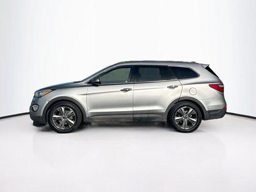 2016 Hyundai SANTA FE SE