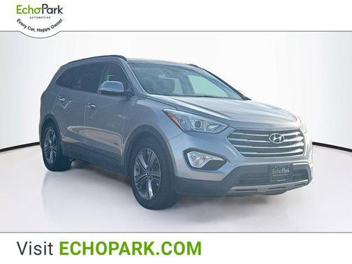 2016 Hyundai SANTA FE SE