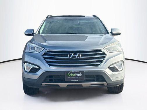 2016 Hyundai SANTA FE SE