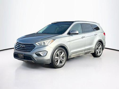2016 Hyundai SANTA FE SE