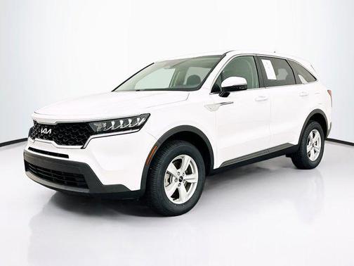 2023 Kia Sorento LX