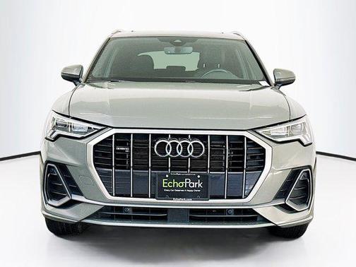 2024 Audi Q3 Premium 45 TFSI S line quattro Tiptronic
