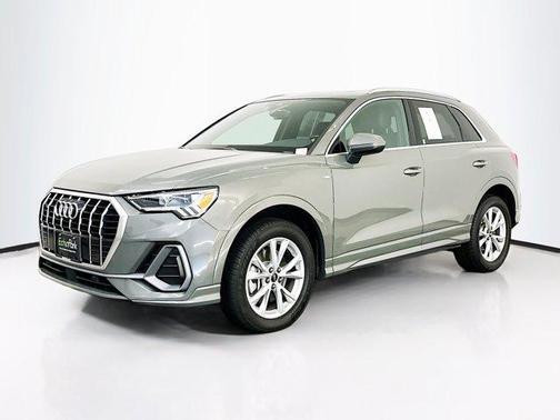 2024 Audi Q3 Premium 45 TFSI S line quattro Tiptronic
