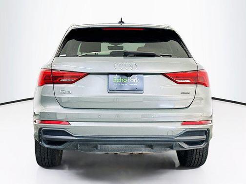 2024 Audi Q3 Premium 45 TFSI S line quattro Tiptronic