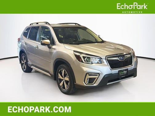 Ice Silver Metallic 2019 Subaru Forester Touring
