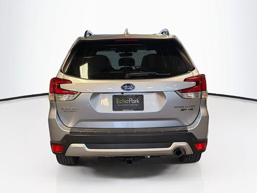 Ice Silver Metallic 2019 Subaru Forester Touring