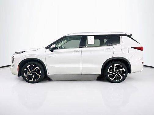 2023 Mitsubishi Outlander PHEV SEL
