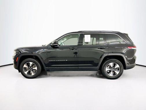 2023 Jeep Grand Cherokee 4xe Base