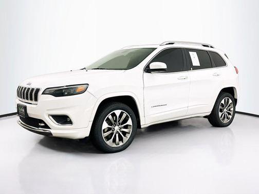 2019 Jeep Cherokee Overland