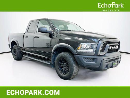 Diamond Black Crystal Pearlcoat 2022 RAM 1500 Classic Warlock Quad Cab 4x4 6'4' Box