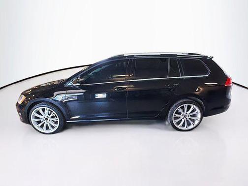 2015 Volkswagen Golf SportWagen TDI SEL 4-Door