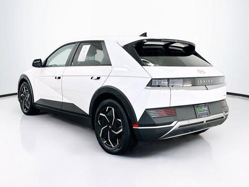 Atlas White 2024 Hyundai IONIQ 5 SEL