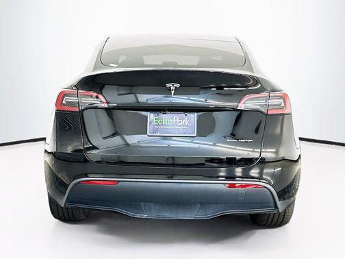 2025 Tesla Model Y Long Range Dual Motor All-Wheel Drive