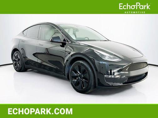 2025 Tesla Model Y Long Range Dual Motor All-Wheel Drive