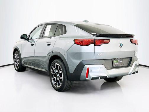 2025 BMW X2 xDrive28i