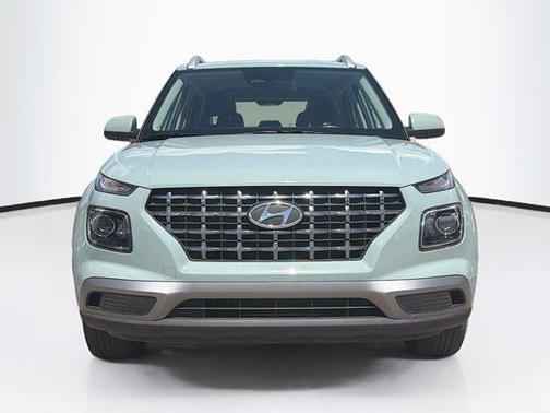 Mirage Green 2025 Hyundai VENUE SEL