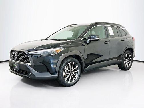 2024 Toyota Corolla Cross XLE