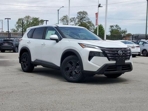 Everest White P 2026 Nissan Rogue SV