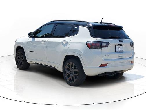 Bright White Clearcoat 2025 Jeep Compass Limited
