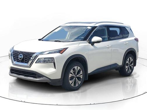 White 2021 Nissan Rogue SV