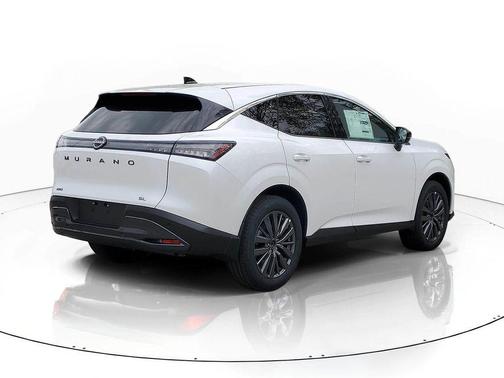 Everest White P 2026 Nissan Murano SL
