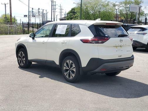 White 2023 Nissan Rogue SV