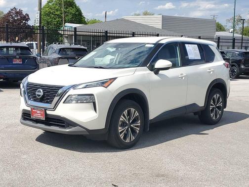White 2023 Nissan Rogue SV