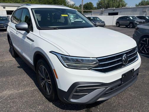 Pure White 2024 Volkswagen Tiguan 2.0T Wolfsburg Edition