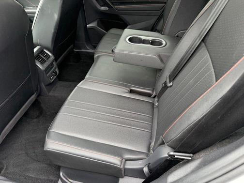 Pure White 2024 Volkswagen Tiguan 2.0T Wolfsburg Edition