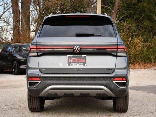 2026 Volkswagen Taos SEL