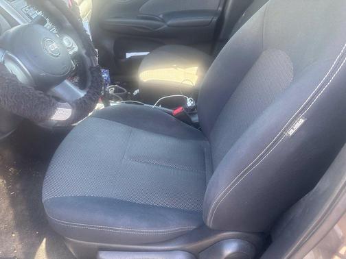 Titanium 2014 Nissan Versa 1.6 SV