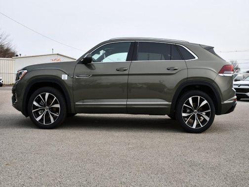 2026 Volkswagen Atlas Cross Sport 2.0T SEL Premium