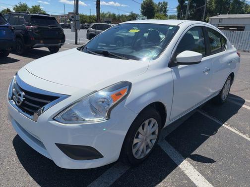 Fresh Powder 2016 Nissan Versa 1.6 SV