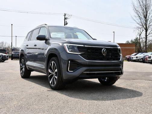 2026 Volkswagen Atlas 2.0T SEL Premium R-Line 4MOTION