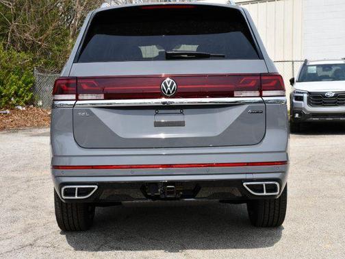 2026 Volkswagen Atlas 2.0T SEL Premium R-Line 4MOTION