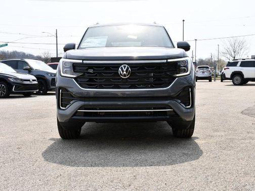 2026 Volkswagen Atlas 2.0T SEL Premium R-Line 4MOTION