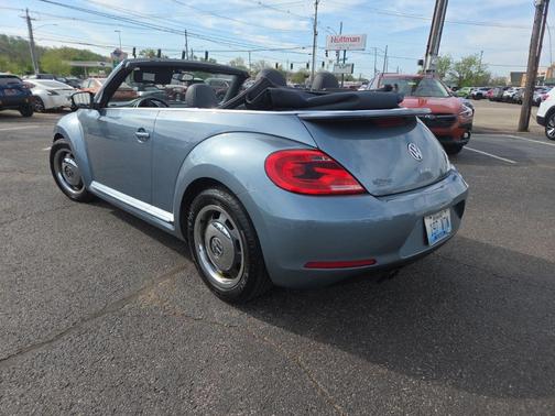 2016 Volkswagen Beetle 1.8T Denim