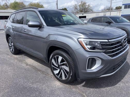 2025 Volkswagen Atlas 2.0T SE w/Technology 4MOTION