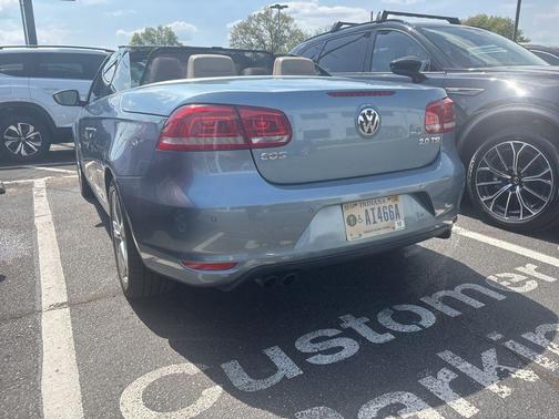 Horizon Blue Metallic 2012 Volkswagen Eos Lux