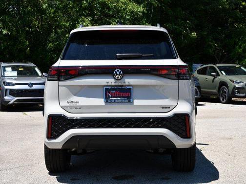 sandstone 2026 Volkswagen Tiguan 2.0T SEL R-Line 4MOTION