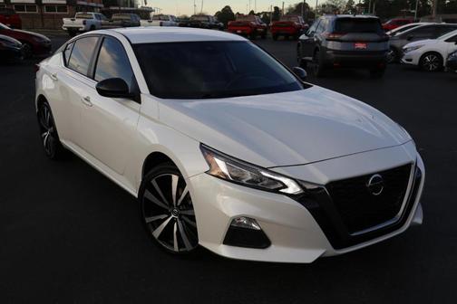 2021 Nissan Altima 2.5 SR