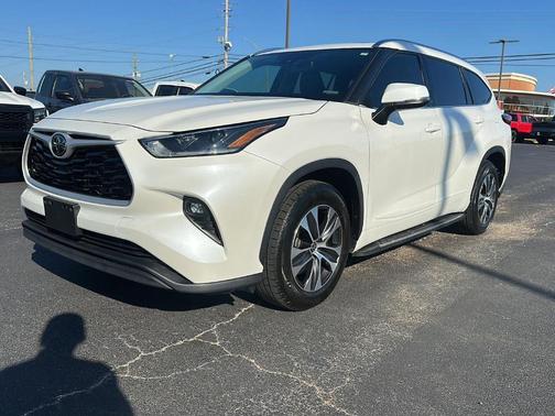 2021 Toyota Highlander XLE