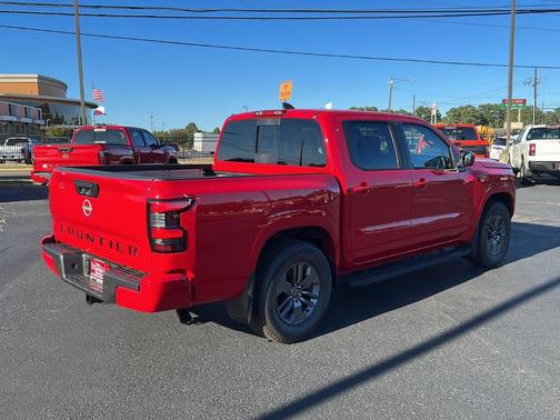 2026 Nissan Frontier SV